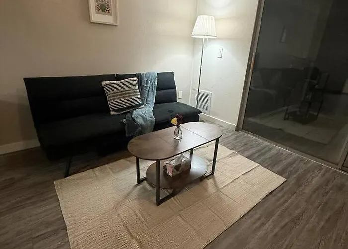 Walking Distance To Asu Campus Apartament *
